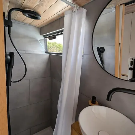 Unique Minibus Tiny Ericeira
